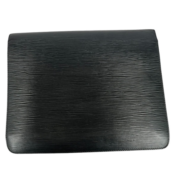 Louis Vuitton Green and Black Epi Clutch. - Picture 3 of 8